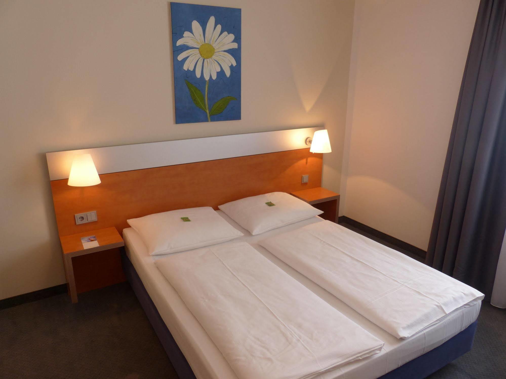 จีโฮเต็ล โฮเต็ล แอนด์ ลีฟวิง มึนเชิน-ซิตี้ Hotel มิวนิก ภายนอก รูปภาพ